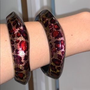 2 bracelets animal print